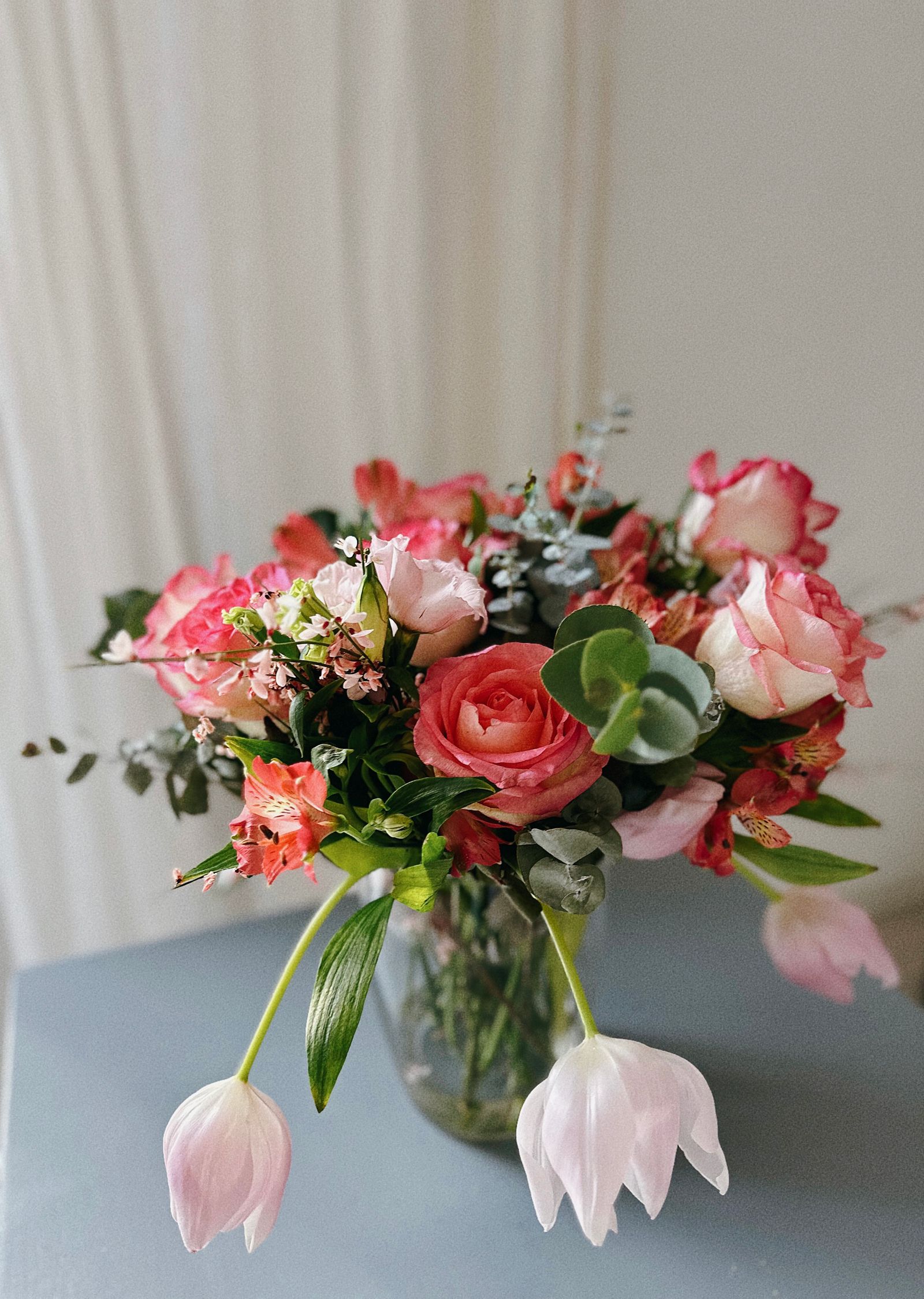 Blomsterabonnement kan følge en ugentlig, fjortendages eller månedlig rytme